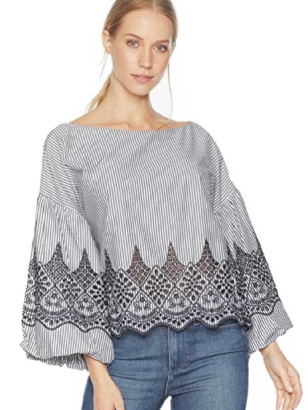 NWT BCBGMaxAzria Cropped Puff Sleeve Embroidered Blouse